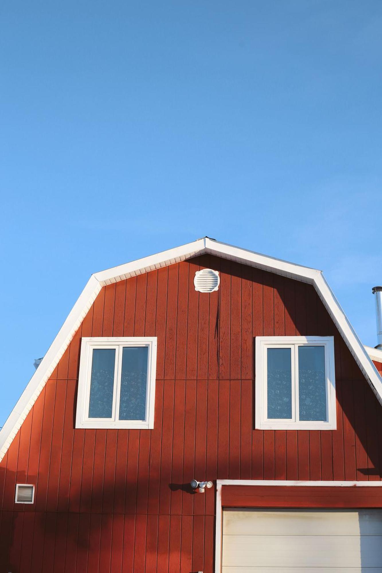 The Big Red Barn Apartment Whitehorse Exterior photo